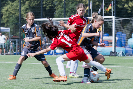 Lina und Mia setzten die gegnerische Abwehr unter Druck