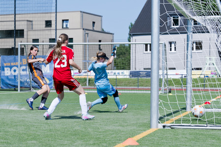 Drin ist das Ding - Dijona markiert das 2:1 im Finale gegen Barop